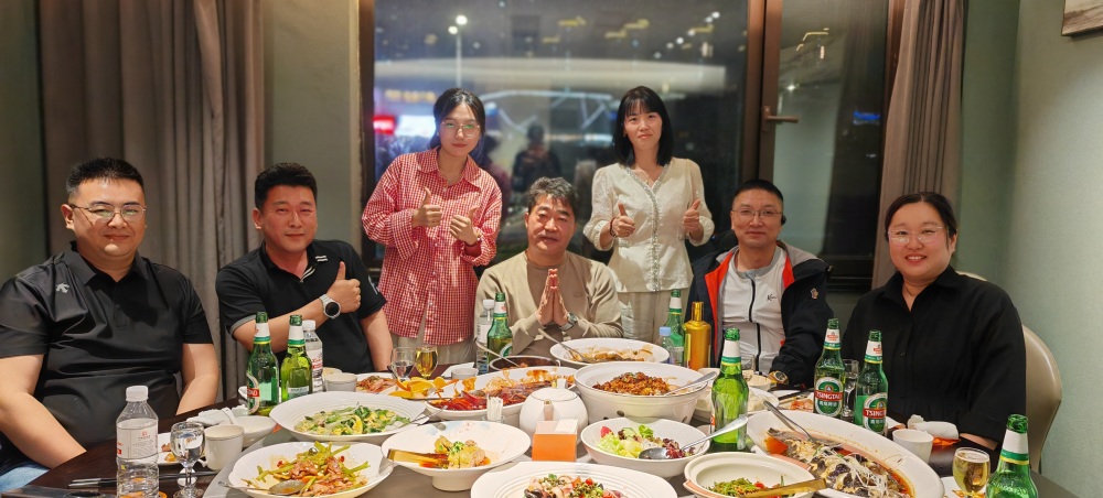 Maotong ontving met succes Koreaanse klanten en trok een nieuwe blauwdruk voor internationale samenwerking